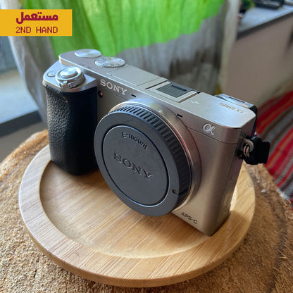 Sony Alpha A6000 Bundle (USED)